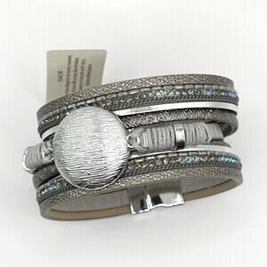 NWT SAACHI magnetic bracelet Silver Grey Boho Bohemian Costume Jewelry New NWT